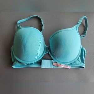 Victoria's Secret Teal Molded T-Shirt Bra WIRED sz 38 C
